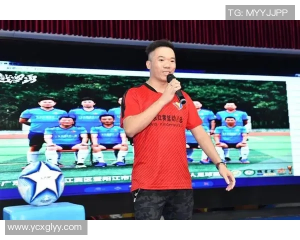 从青涩少年到绿茵传奇足球变形记的成长之路与梦想追逐
